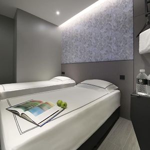 Standard Without Window Twin Room